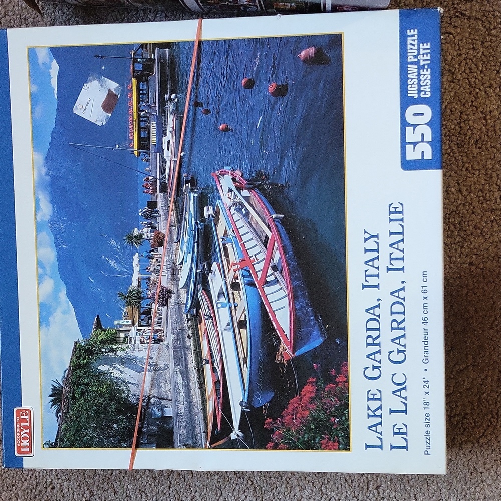 2 Jigsaw Puzzle Sets used